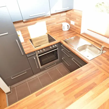 Kojenhus * ガガー